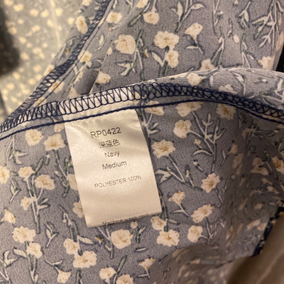 Short sleeve wrap dress - Picture 3 of 5